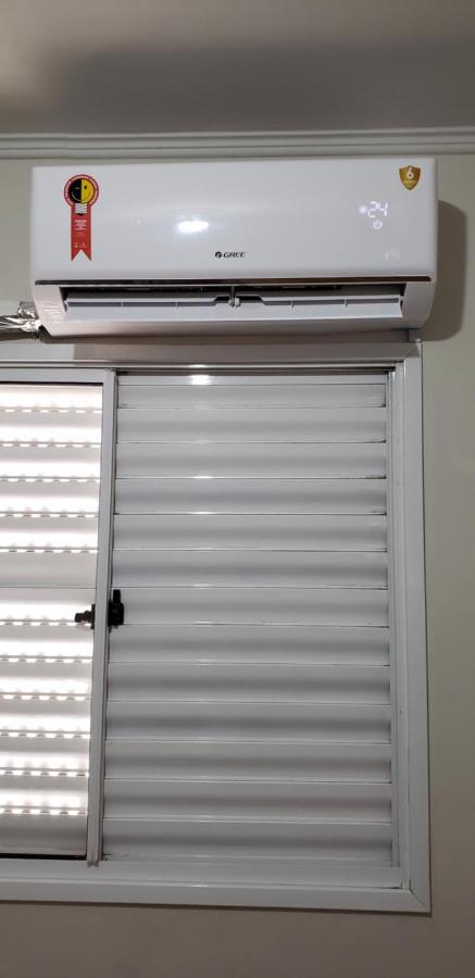 Apartamento Inteiro Com Wifi 70Mb, Ar Condicionado, Proximo Ao Estadio Do Cafe Londrina Eksteriør bilde